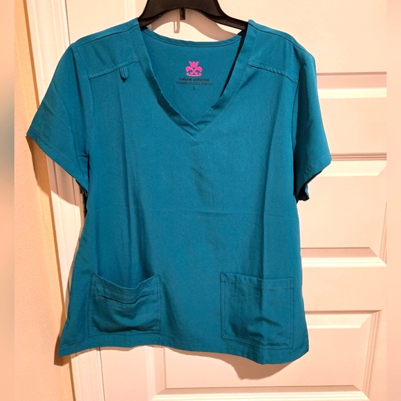 Women's Scrub Set - Picture 2 of 4